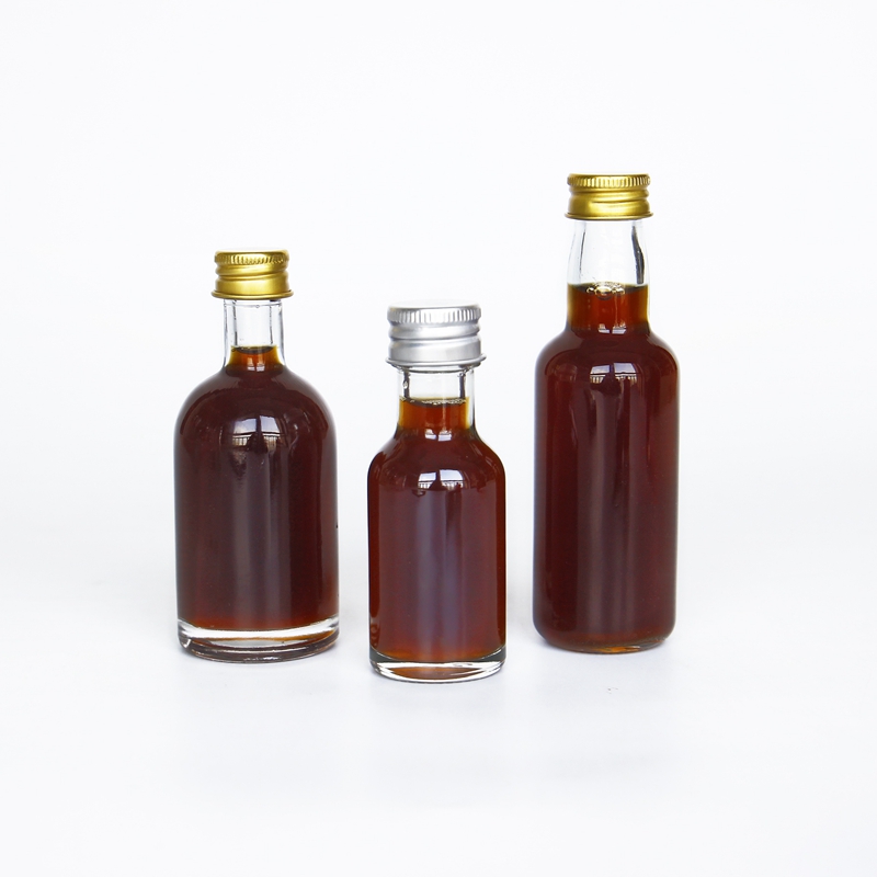 Factory Price 30ml/50ml/100ml Mini Glass Liquor Bottle With Aluminium Screw Sealing Cap For Wine Whisky