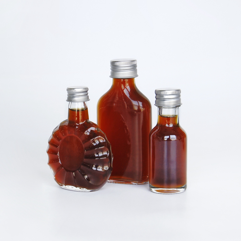 Factory Price 30ml/50ml/100ml Mini Glass Liquor Bottle With Aluminium Screw Sealing Cap For Wine Whisky