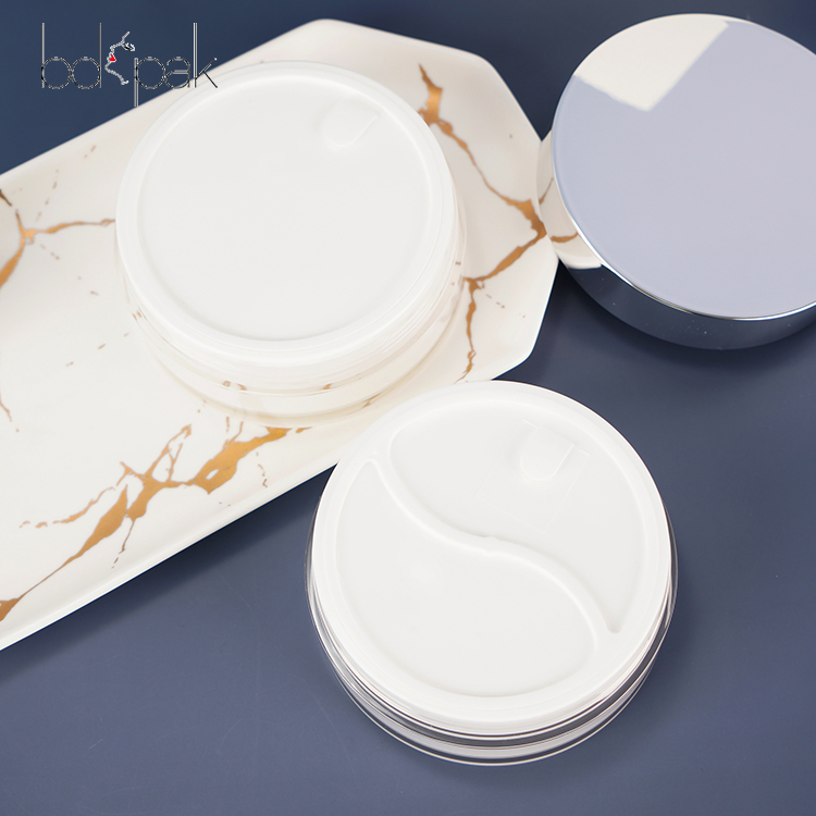 Factory Price 50g Fillable Empty White Cream Jar With Silver Lid For Skincare