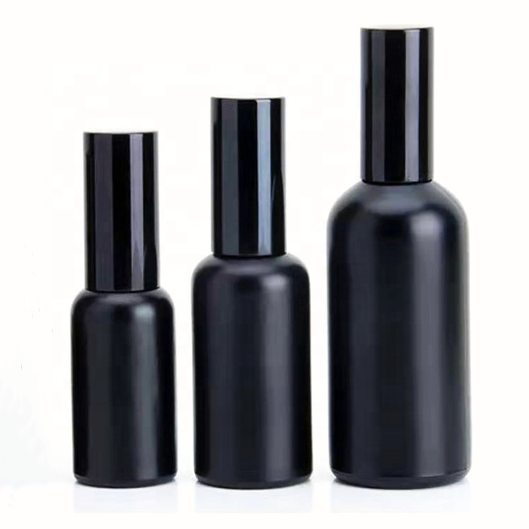 Factory Price 5ml 10ml 15ml 20ml 30ml 50ml 100ml Matte Black Essential Oil Glass Bottle with Gold Cap Pump Sprayer