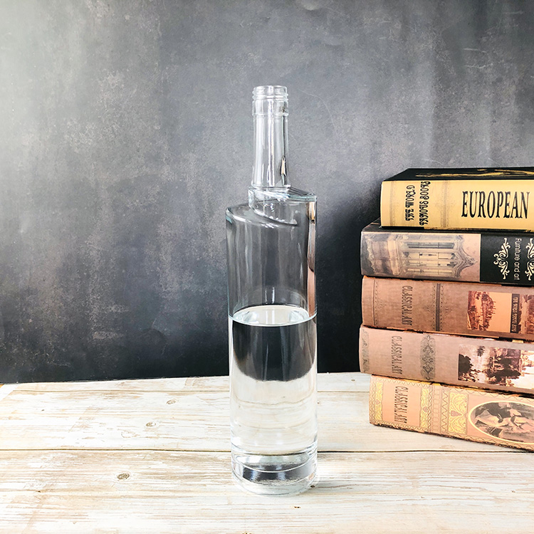 Factory Price Custom Glass Vodka Liquor Bottle 750ml