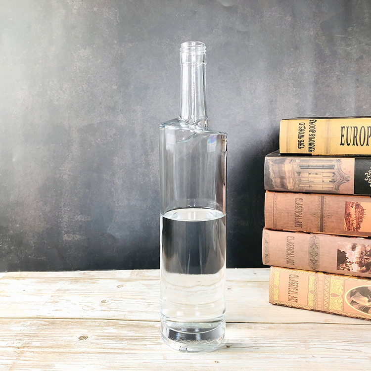 Factory Price Custom Glass Vodka Liquor Bottle 750ml