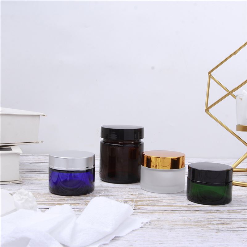 Factory Price Empty Green Color Glass Jars For Eye Or Face Cream Cosmetic Jars With Plastic Lids