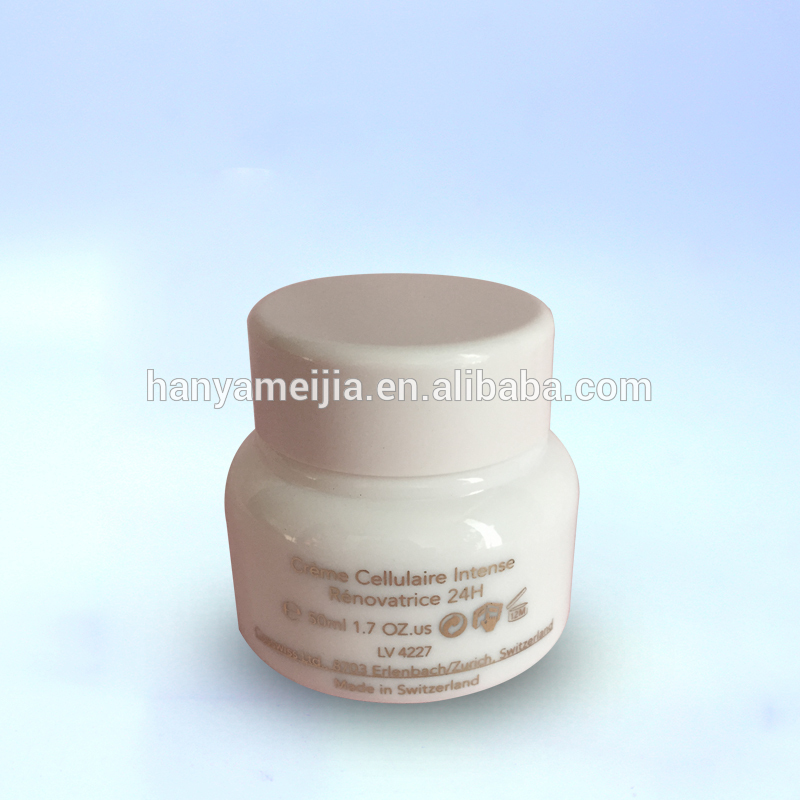 Factory Price Glass Cosmetic Sifter Jar