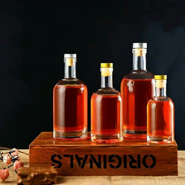 Factory Produced Thick Bottom Vodka/Whisky/Sherry Glass Bottle