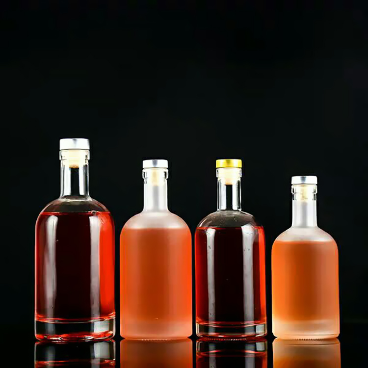 Factory Produced Thick Bottom Vodka/Whisky/Sherry Glass Bottle