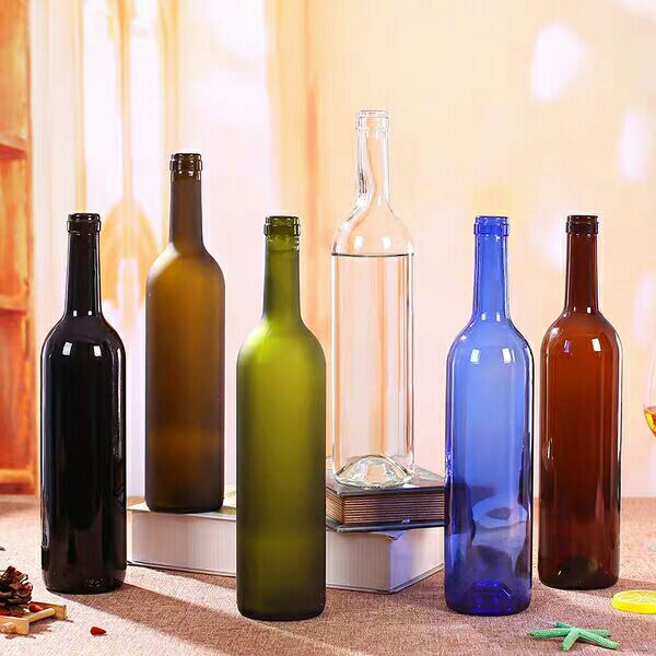 Factory Produced Wholesale Empty Packaging Wine Glass Bottle with Cork