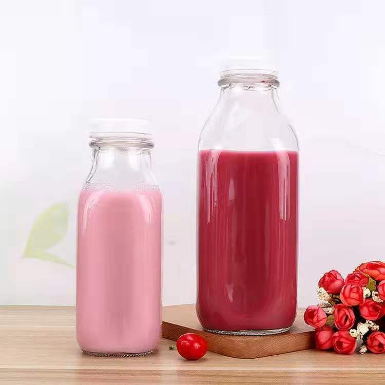 Factory Produced Wholesale Packaging Glass Water/Milk Bottle