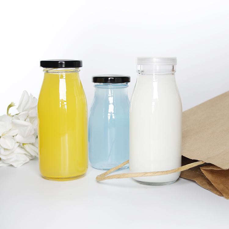 Factory Supply 200ml 250ml 500ml Glass Bottle For Milk Juice With Metal Caps