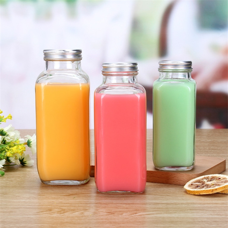 Factory Wholesale 250ML 350ML 500ML Empty Square Glass Beverage Bottle With Metal Screw Cap
