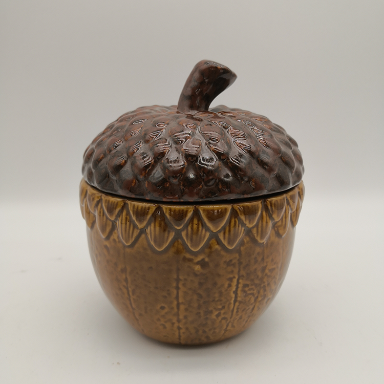 Factory Wholesale Creative Pine Cone Shape Fashion Ceramic Storage Jar Empty Lids Porcelain