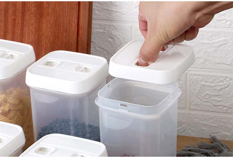 Factory Wholesale Multi Function Clear Plastic Cereal Containers With Easy Locking Lids For Food Storage Kitchen Snacks Nuts