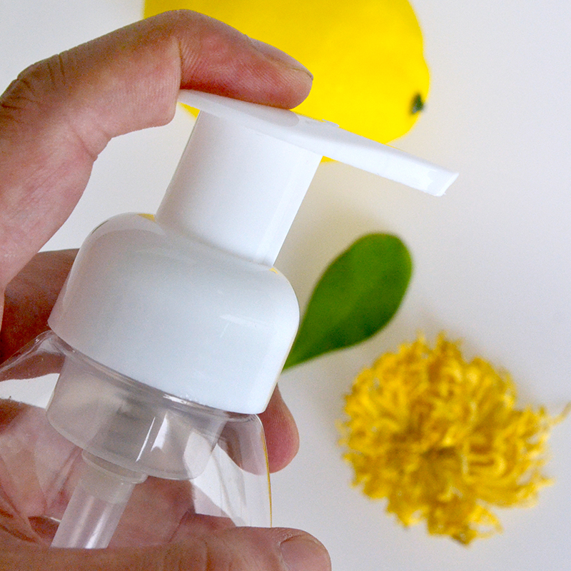 Factory direct 300ml foam pump bottle transparent pet plastic bottle