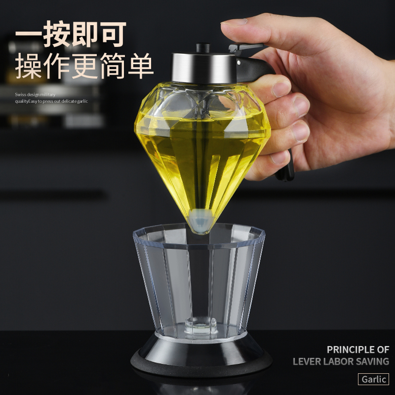 Factory direct 400ml kitchen olive cooking filter diamond oil pot