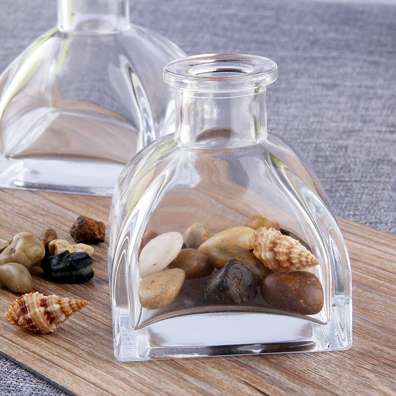 Factory direct colorful and transparent glass bottle home aromatherapy diffuser glass bottle