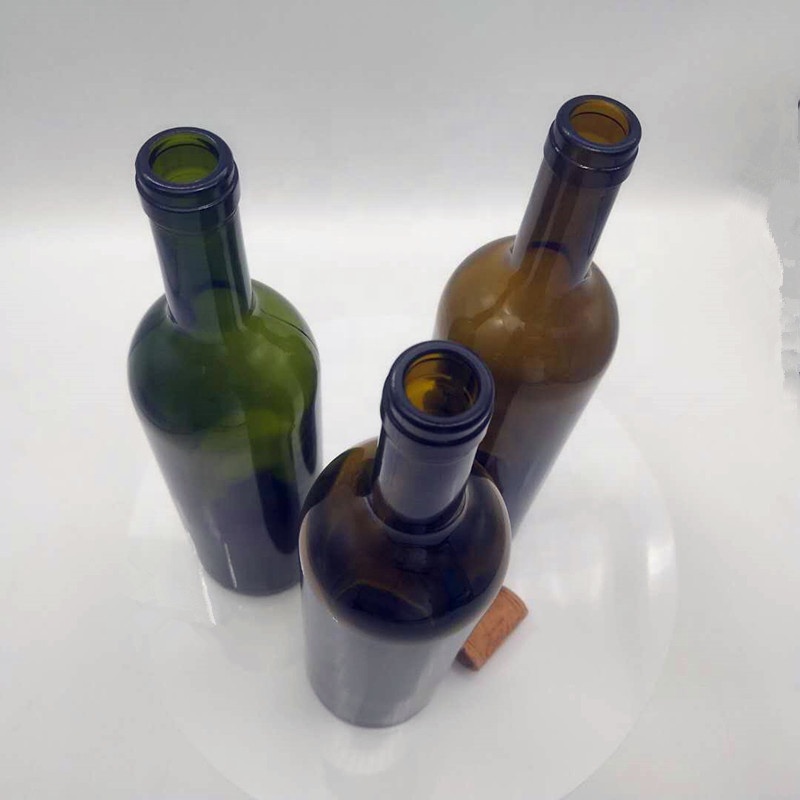 Factory direct sale empty 750ml glass wine bottles