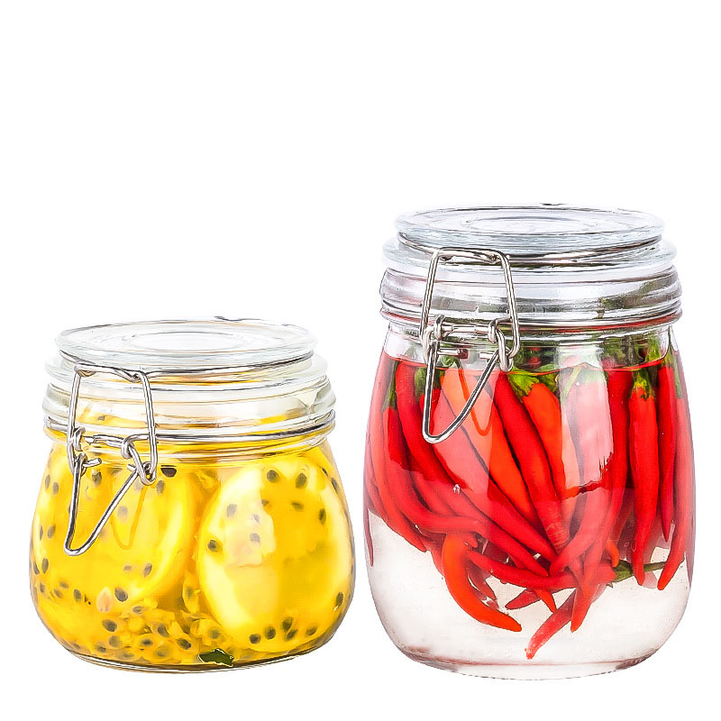 Factory direct sales of a variety of glass jars with wire buckle pickle jars