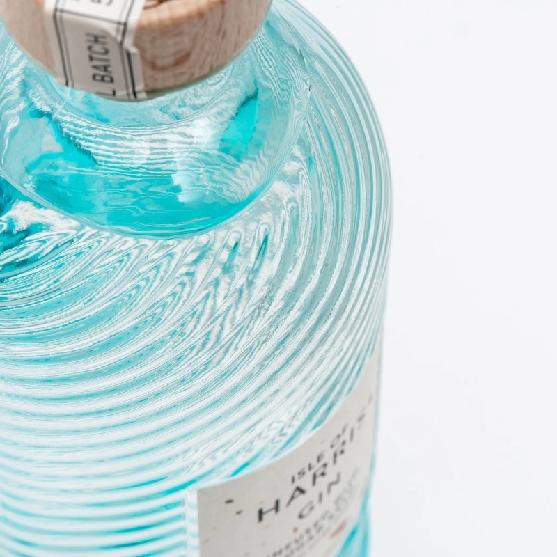 Factory direct sales unique gradient color paint glass bottle for gin