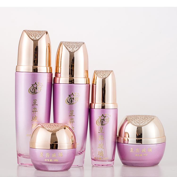 Factory direct supply top quality high end cosmetic bottle cream glass jar with lids.