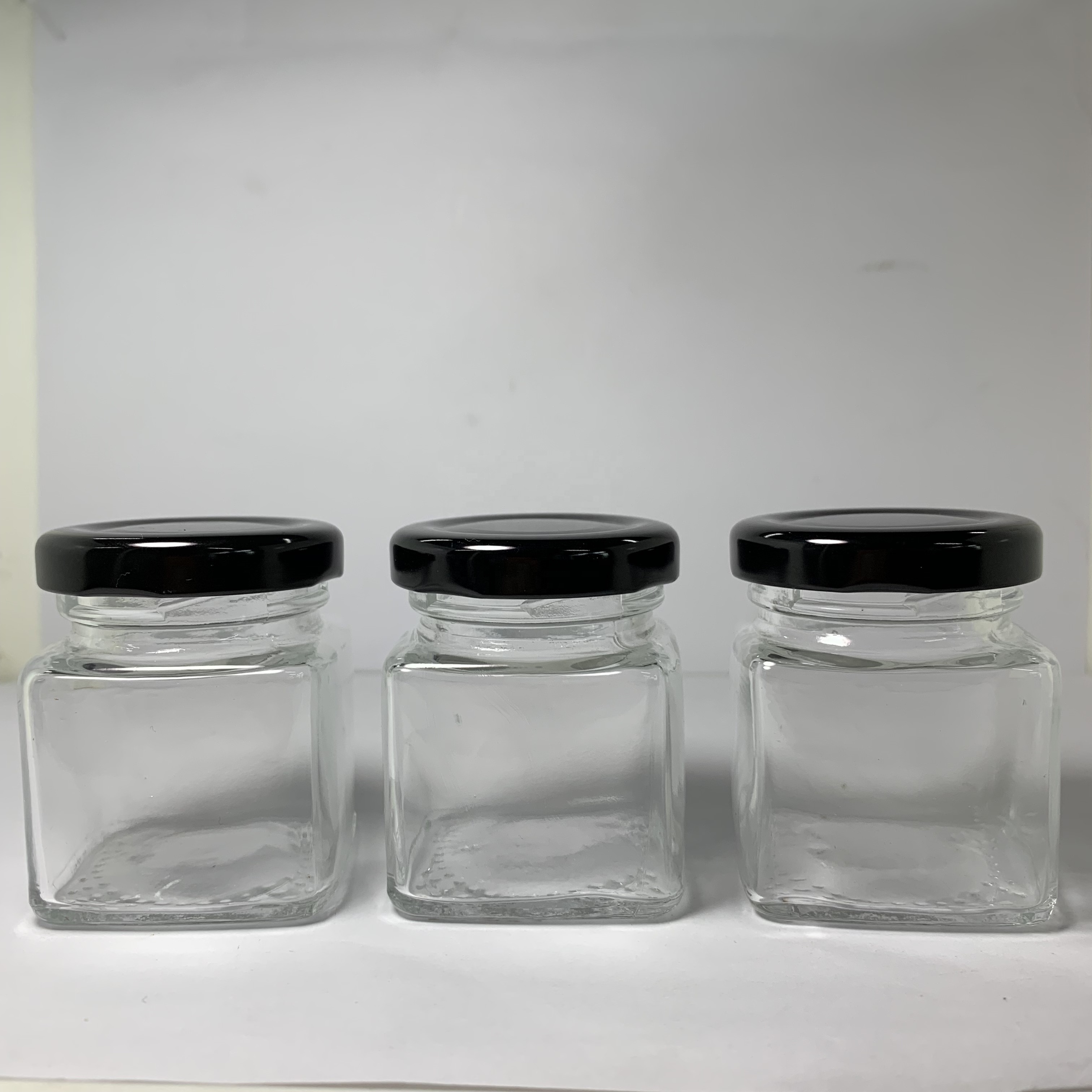 Factory made 55ml square jelly jam glass jar with metal twist off lid for food storage