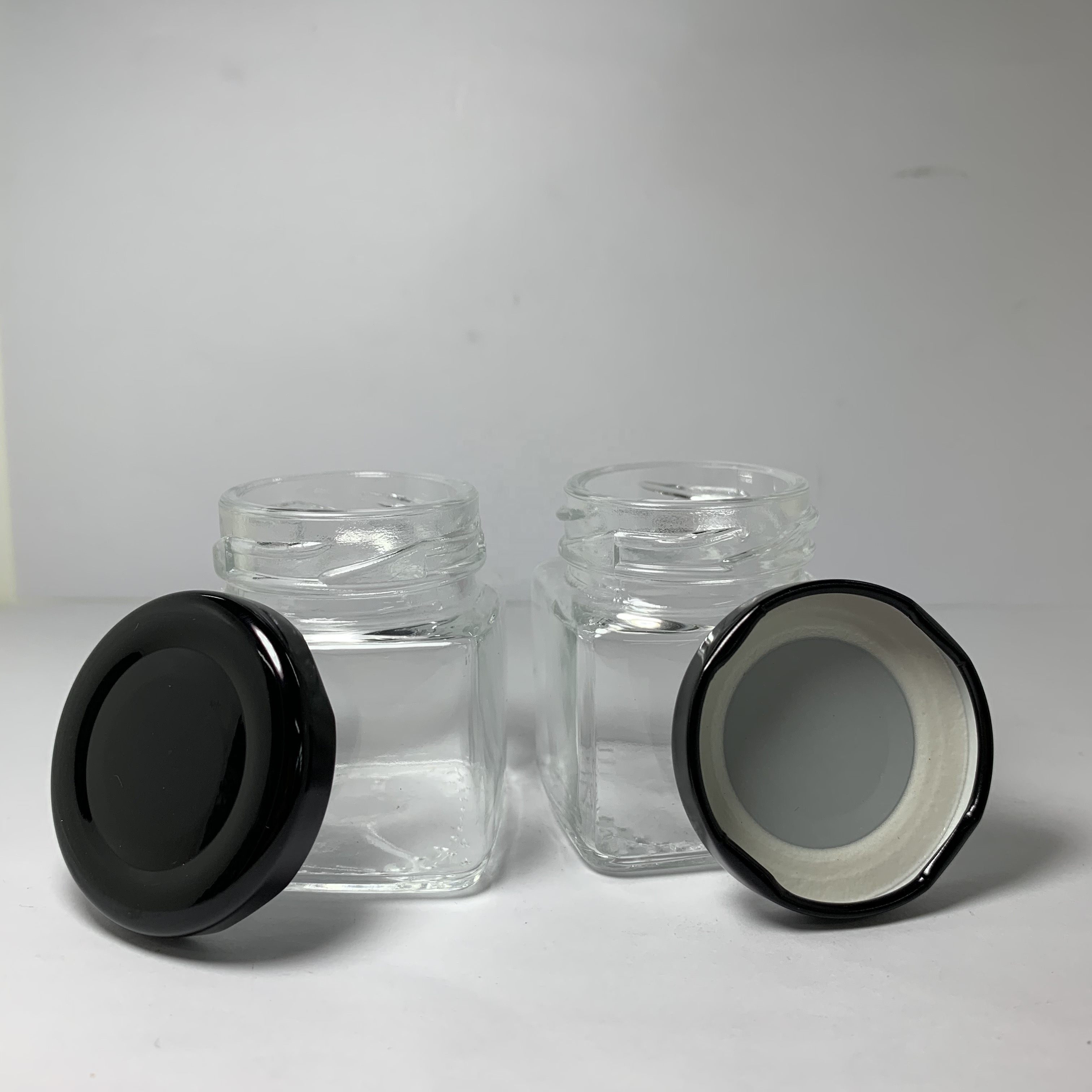 Factory made 55ml square jelly jam glass jar with metal twist off lid for food storage