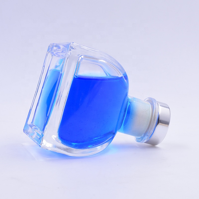 Factory-price 200 ml clear ger shape perfume aromatherapy glass bottle with cork