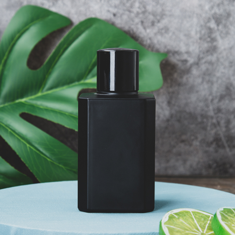 Factory price custom luxury matte black 100ml refillable glass men perfume bottle