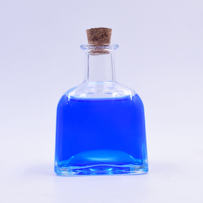 Factory price empty customize logo Birthday gift car perfume air freshener aromatherapy glass bottles