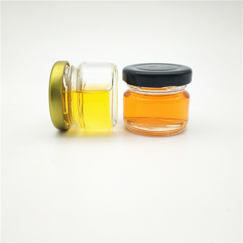 Factory price empty glass bottle with gold lid round shape 30ml mini glass jam jar