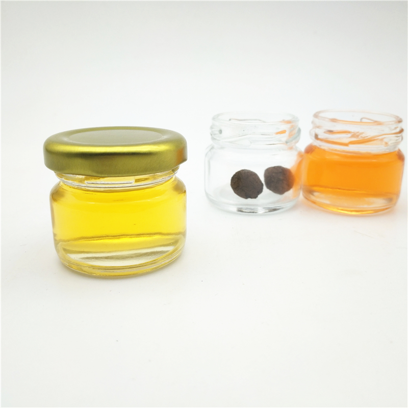 Factory price empty glass bottle with gold lid round shape 30ml mini glass jam jar