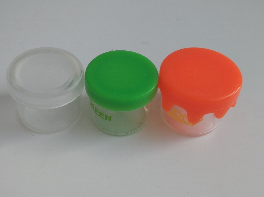Factory silicone Air tight cap smell proof CBD oil glass container oil storage 6ml glass jar concentrate containers
