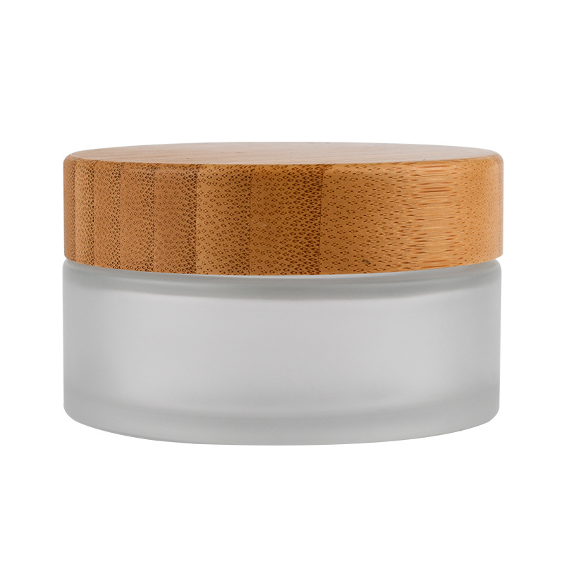 Factory supply 30g 50g 100g 1oz 2oz  round opal white jar  Bamboo lid  with cosmetic packaging