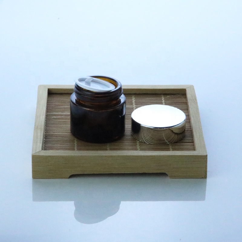 Factory supply 5ml 10ml 15ml 20ml 30ml 50ml amber mini small glass jar silver top for cream powder (GJM11)