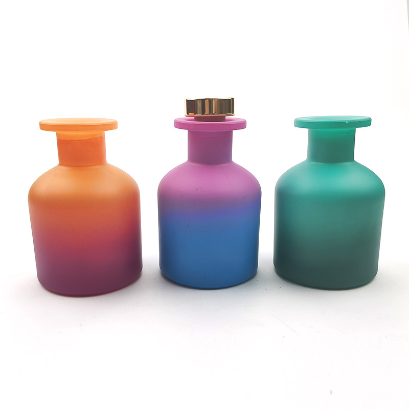 Factory wholesale Reed Diffuser Glass Bottle Indoor Glass Aromatherapy Diffuser Bottle