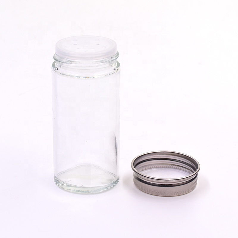 Fancy 3oz 90ml clear round glass spice packing jar set bottles with plastic shaker cap silver metal lid for kitchen use flip top