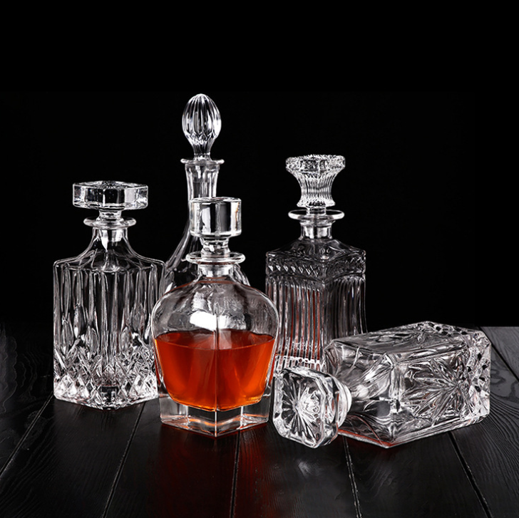 Fancy Custom Empty 250ml 450ml 750ml 1L Whisky Brandy Food Storage Decanter Alcohol liquor Wine Sparkling Wine Glass Bottle