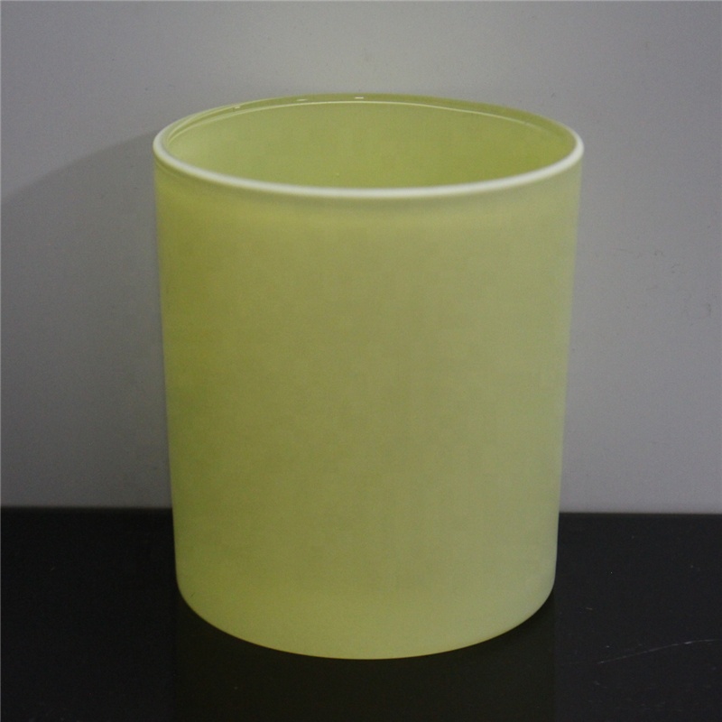 Fancy design Empty Matte Black White Cut Glass Candle Holder Luxury Candle Jars Glass with Lids