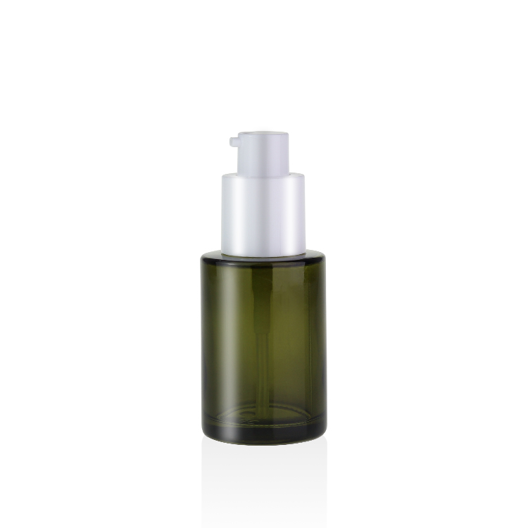 Fancy empty bottle containers for cosmetics 20ml 30ml 40ml 50ml 60ml 100ml 120ml flat shoulder green glass serum pump bottles
