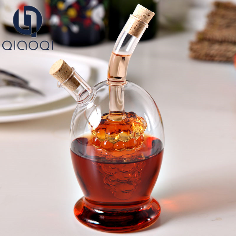 Fashion glass bottle 2 in 1 oil and vinegar dispenser with cork