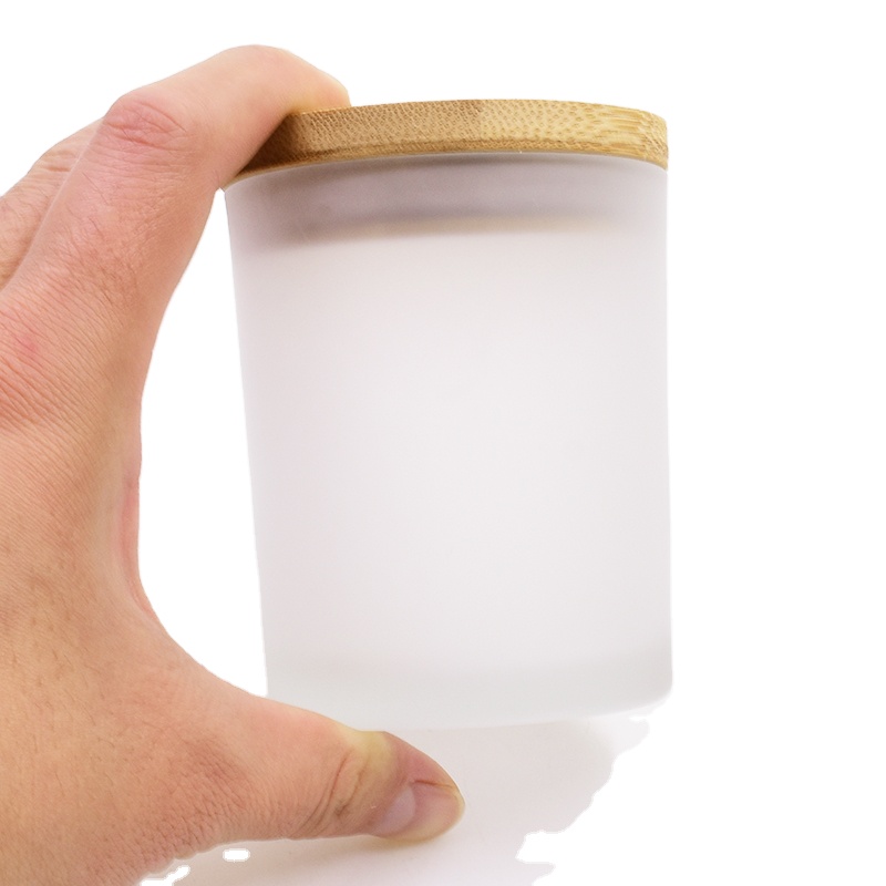 Fast Delivery Empty Round 200ml 300ml Glass Empty Unique Luxury Home Decor Candle Jars container Candle Holders with Wooden Lid