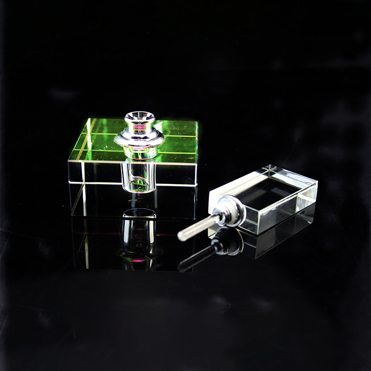 Fengming Custom Transparent Luxury Crystal Glass Perfume Bottles For Gift