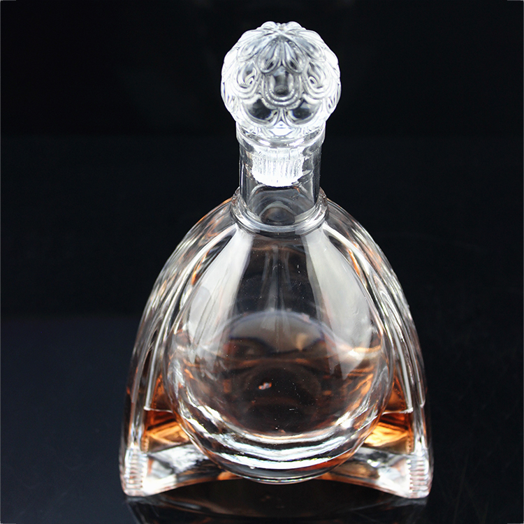 Fengming OEM/ODM 152*116*146mm Empty Glass Wine Liquor Bottles