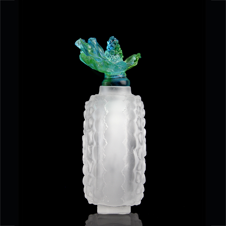 Fengming Wholesale 1.1kg Round Shaped Glass Empty Hibiscus Perfume Bottle Crafts For Gifts