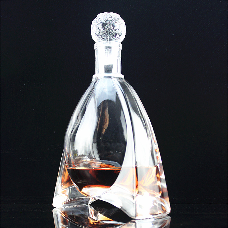 Fengming Wholesale MOQ 10pcs Transparent Cheap Antique Glass Wine Bottle