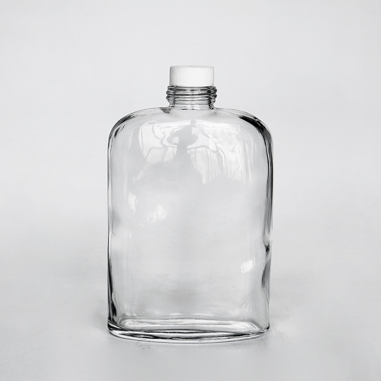Flask Shaped 100ml 200ml 250ml 350ml Flat Whiskey Liquor Bottle Glass Alcohol Spirits Bottle for Bar Wedding