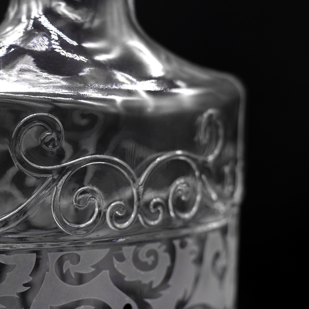 Flat shape frosted whisky glass bottle 1000ml bottle whiskey