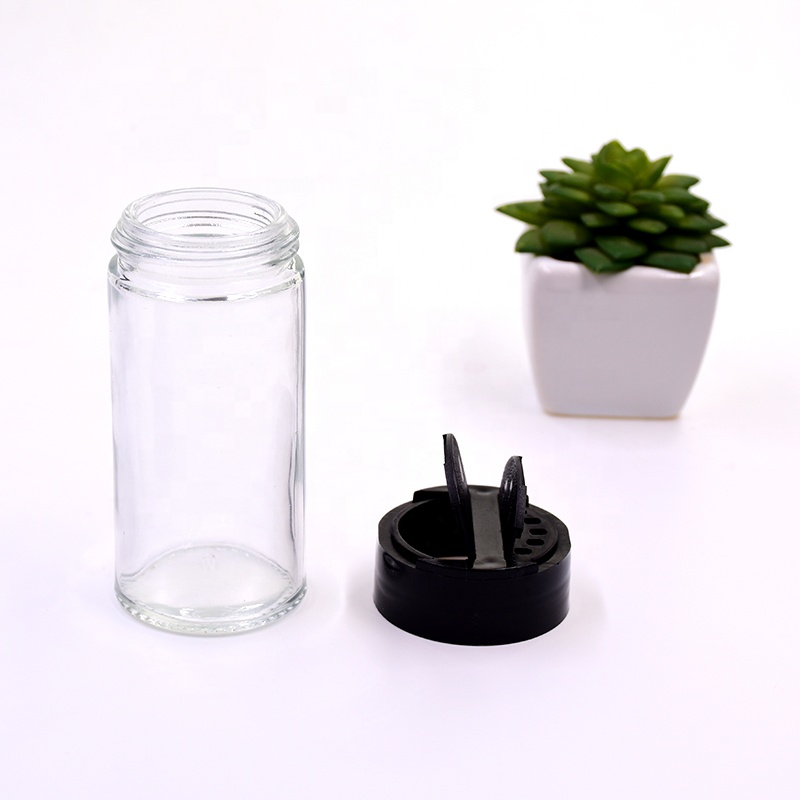Food grade new design ceramic bottles restaurant and home use cheap glass spice jars round shape tins oil herbs spice candy