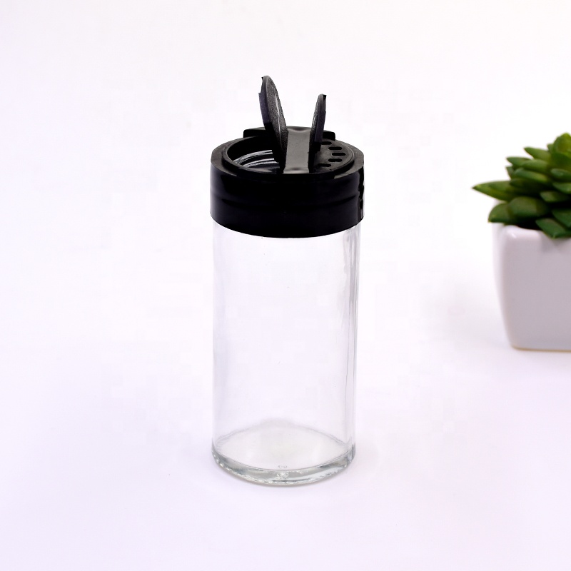 Food grade new design ceramic bottles restaurant and home use cheap glass spice jars round shape tins with plastic screw cap