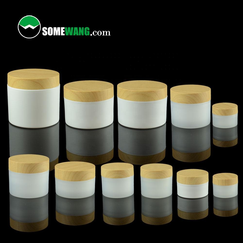 Free 3D Mock-up low profile cosmetic jar 20ml 30ml 50ml 150ml 200ml 250ml 380ml pp face cream jar with wooden lid