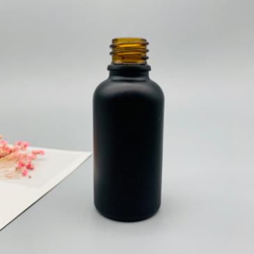 Free Sample 30ml Empty Frosted Green Black Amber Glass Cosmetic Dropper Bottles